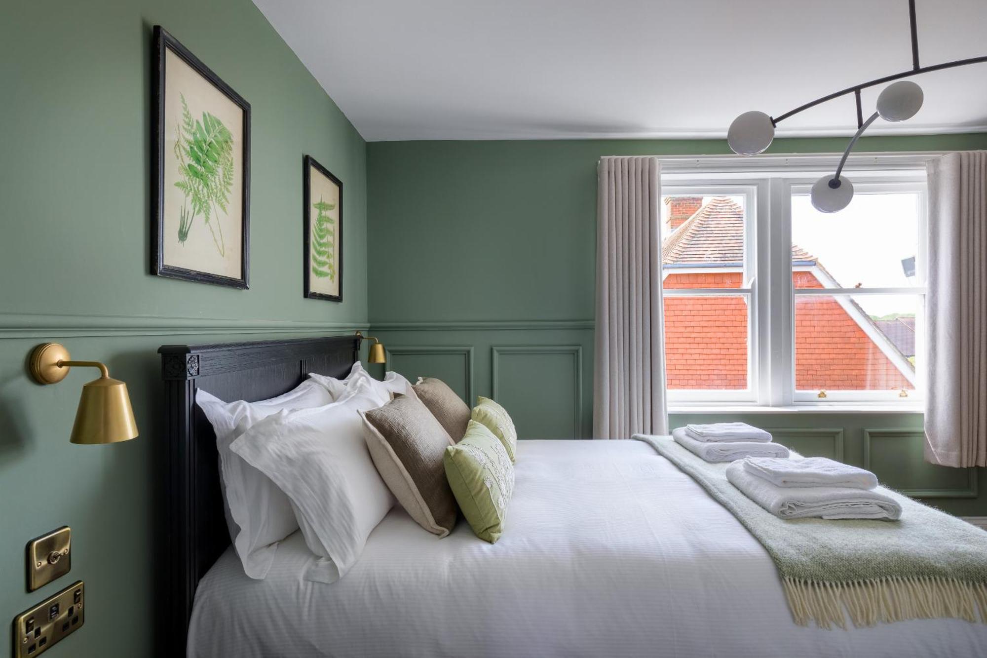 The White Hart Wadhurst Экстерьер фото