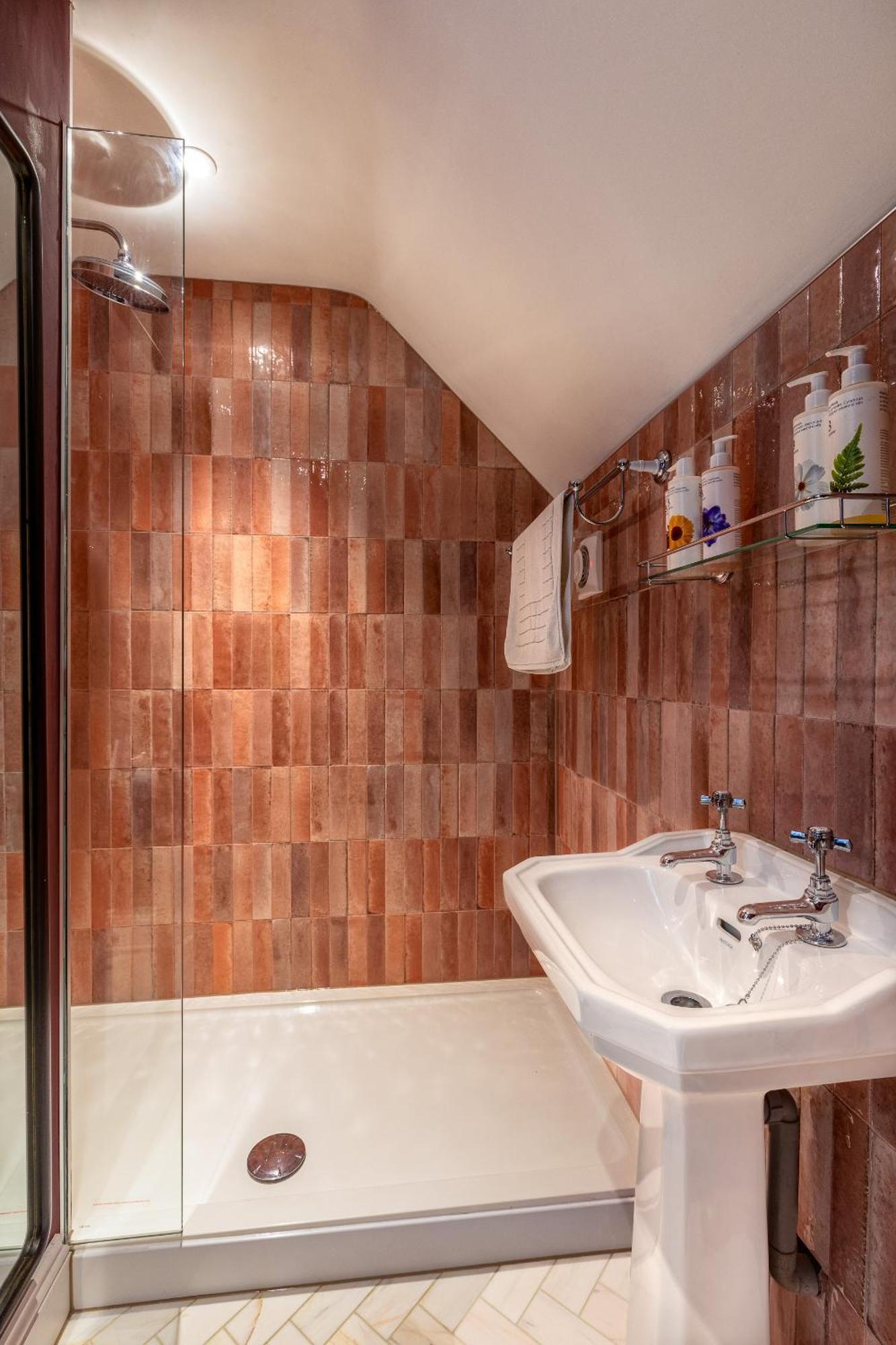 The White Hart Wadhurst Экстерьер фото