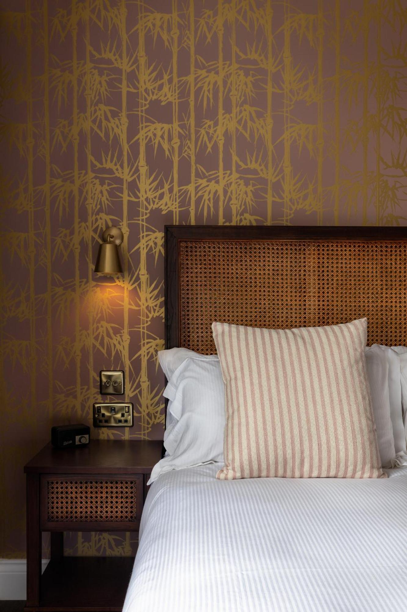 The White Hart Wadhurst Экстерьер фото